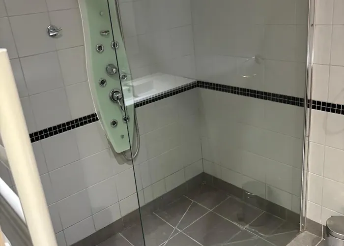 Des Vaux Holiday home